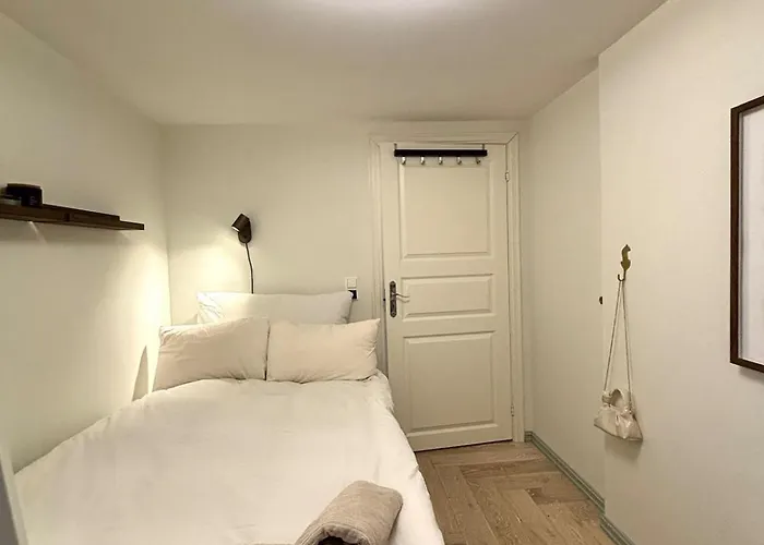 Apartment Behind Bryggen In *