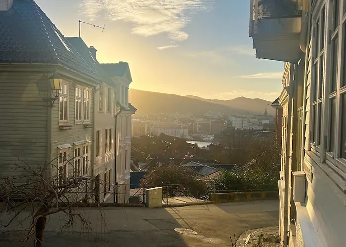 아파트 Behind Bryggen In *